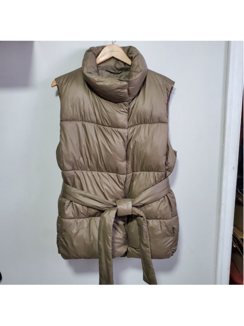 GAP Duvet Wrap Puffer Vest Plymouth Brown Medium Tie Waist Oversized Cozy Warm